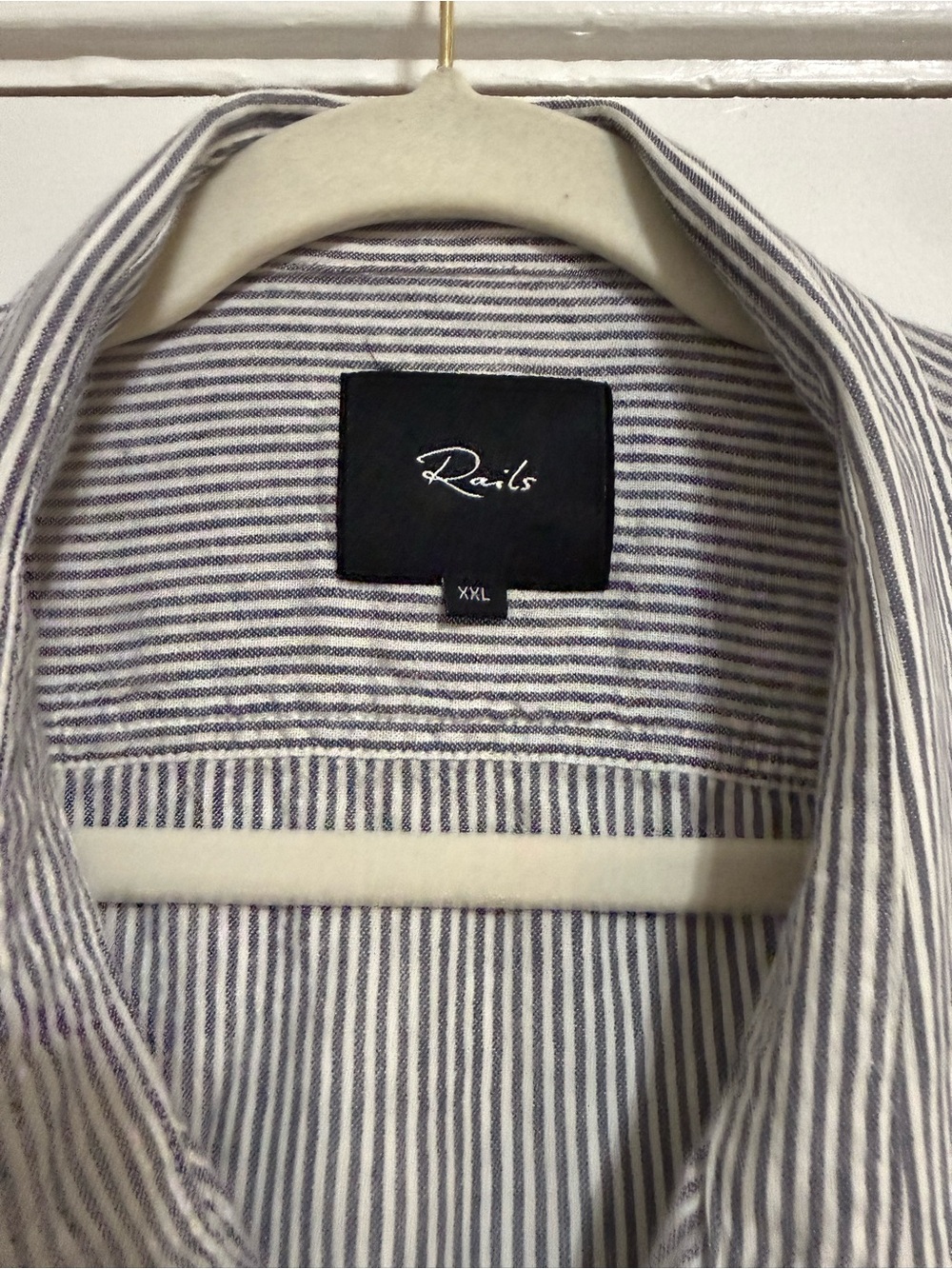 Rails Men's Navy and White Striped Button-Down Shirt
